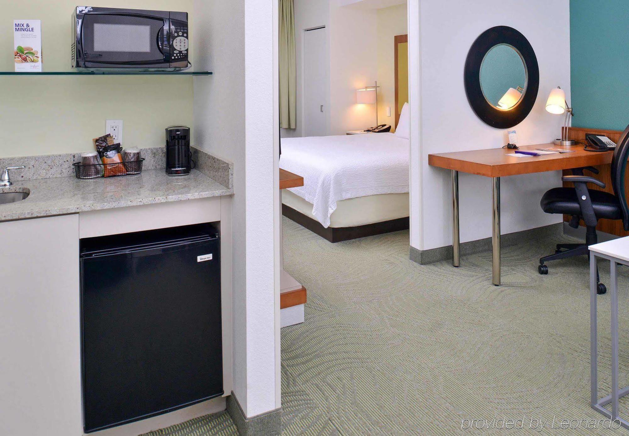 สปริงฮิลล์ สวีท แฟร์แฟกซ์ แฟร์ โอคส์ Hotel ภายนอก รูปภาพ