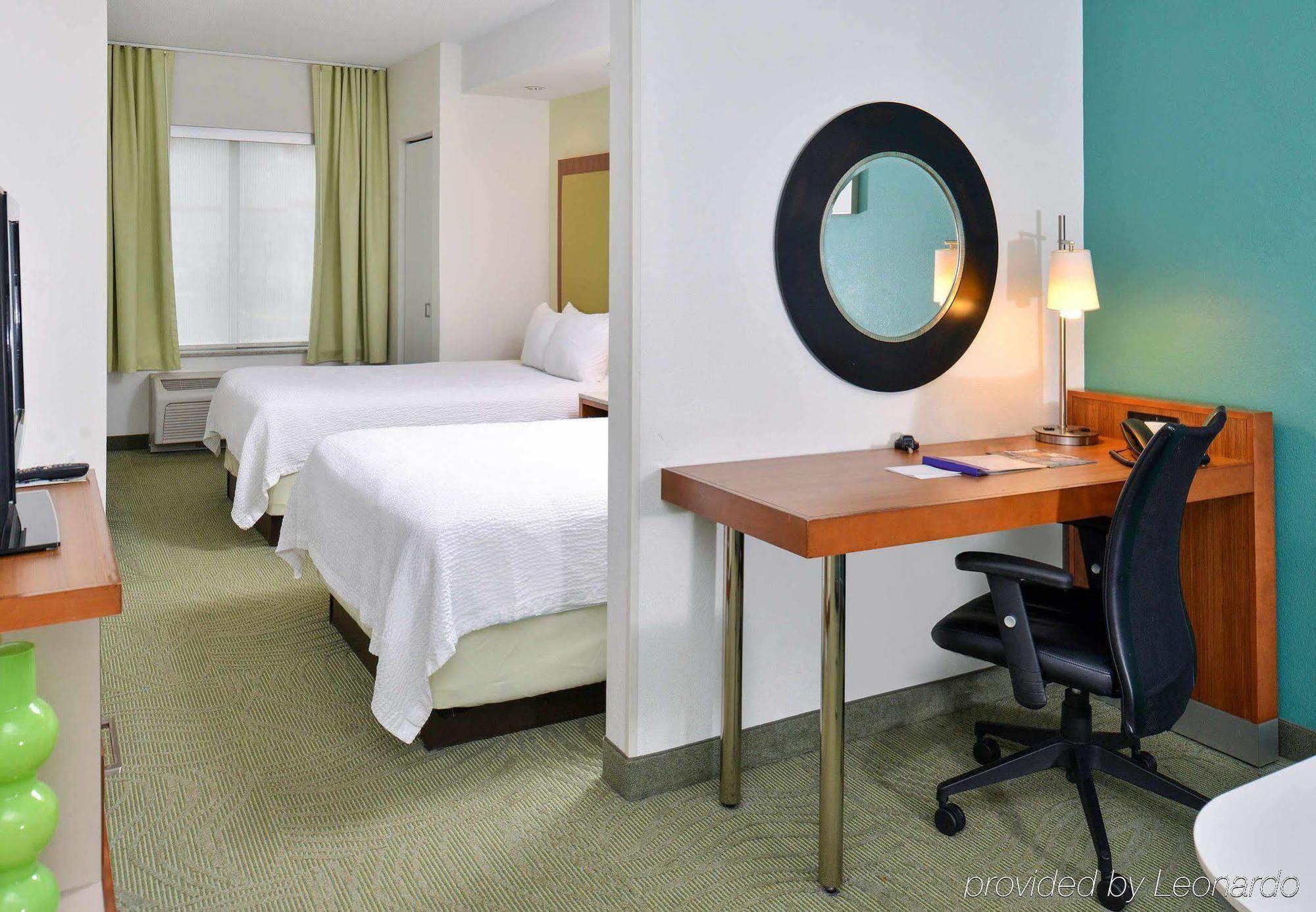 สปริงฮิลล์ สวีท แฟร์แฟกซ์ แฟร์ โอคส์ Hotel ภายนอก รูปภาพ